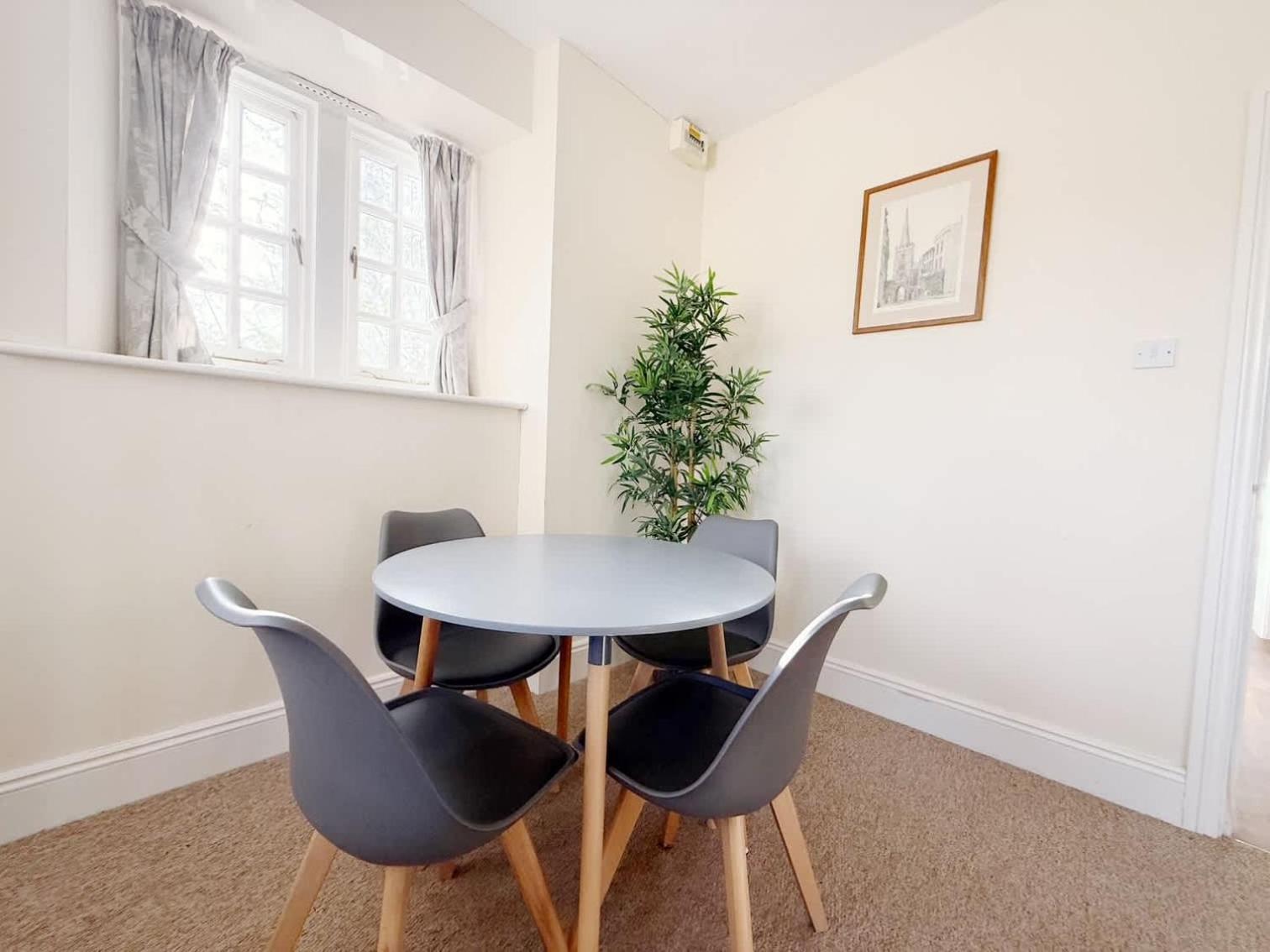 Cosy 1-Bedroom Cottage Next To Combe Lodge Venue Blagdon Екстериор снимка